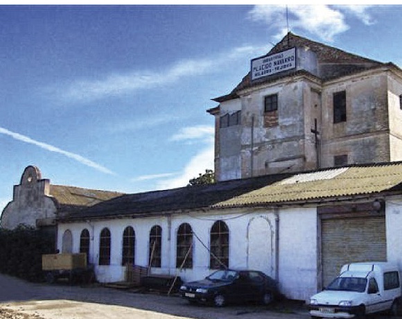 Molí de Fores en Silla antes de su conversión en hotel y salón de banquetes
